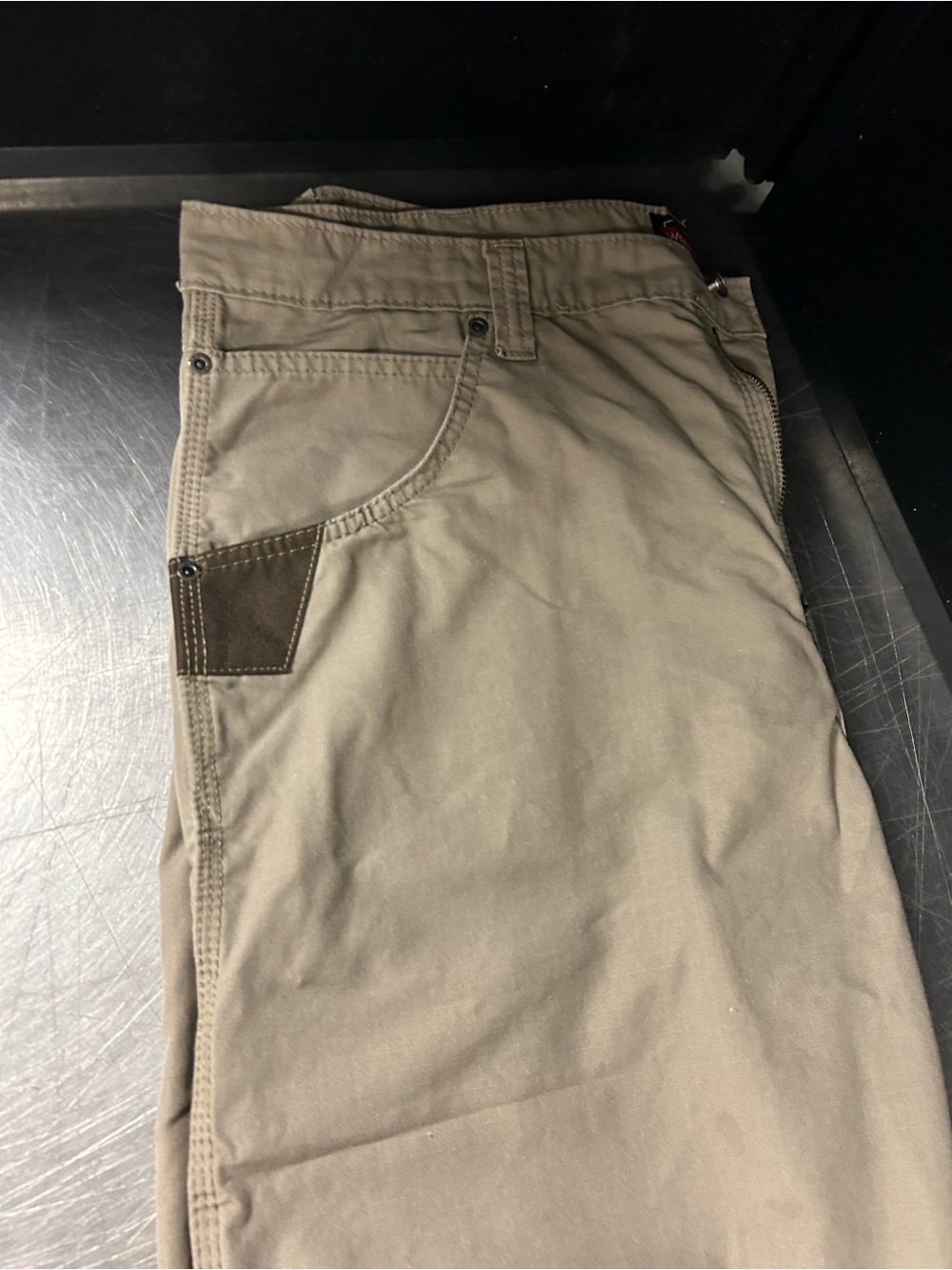 Wrangler Work Pants 38x30 - Picture 2 of 9